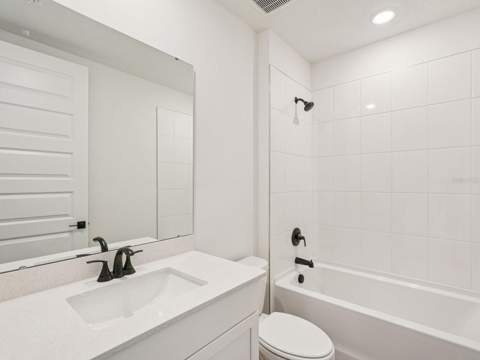 10506 Abundance Grove Way, Parrish FL - photo 7 of 11