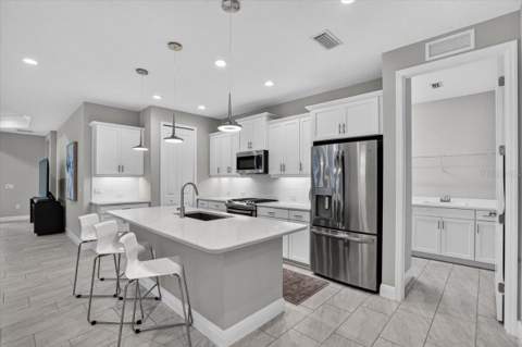 11699 Okaloosa Drive, Venice FL - photo 11 of 85