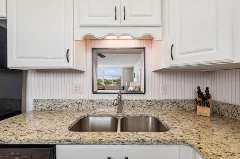 7465 Bay Island Drive #313, South Pasadena FL - photo 6 of 6