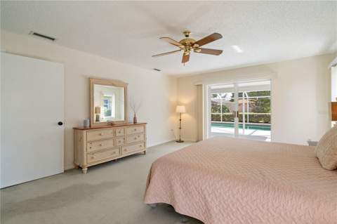 5628 Cynthia Lane, Sarasota FL - photo 20 of 59