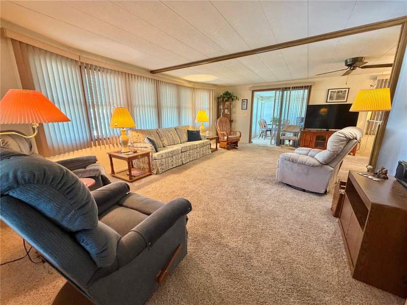 2 bedroom Mobile Home at 307 Hawthorne Boulevard, Hawthorne At Leesburg A Coop, Leesburg — photo 2