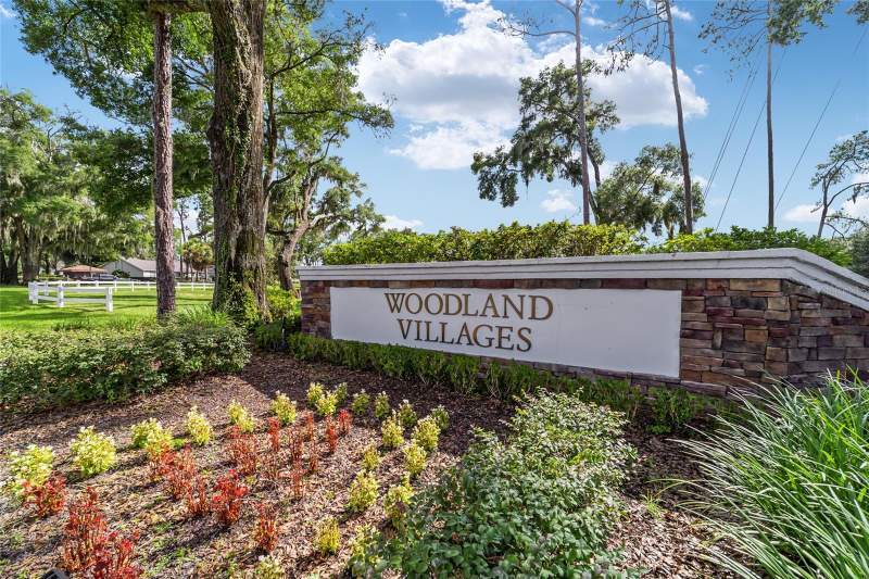 4 bedroom Single Family Residence at 2208 SE 24th Terrace, Woodland Estate, Ocala — photo 3