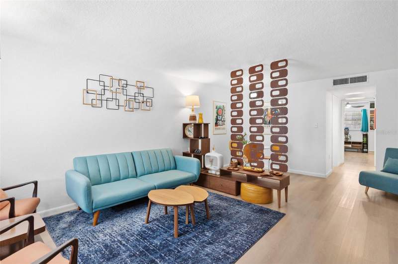 1 bedroom Condominium at 1112 W MAIN STREET #C4, LEESBURG SPANISH OAKS CONDO, LEESBURG — photo 3