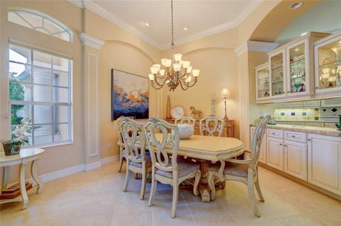 12306 Greenbrier Way, Lakewood Ranch FL - photo 8 of 55