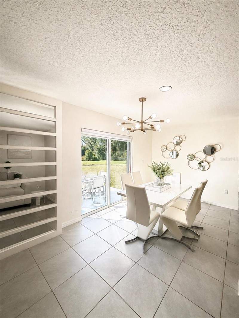 4 bedroom Single Family Residence at 3727 Capri Coast Drive, North Park Isle Ph 1B 1C & 1D, Plant City — photo 4