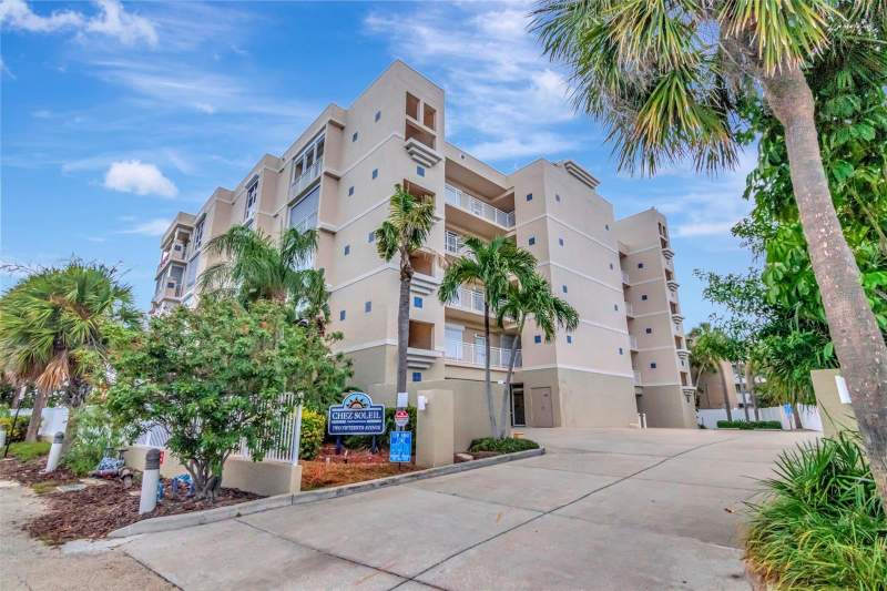 2 bedroom Condominium at 2 15th Avenue #303, Chez Soleil Condo, Indian Rocks Beach — photo 2