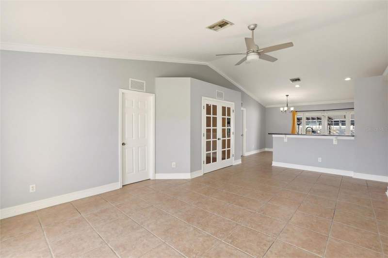 3 bedroom Single Family Residence at 1209 NW 19th Street, Cape Coral, Cape Coral — photo 4