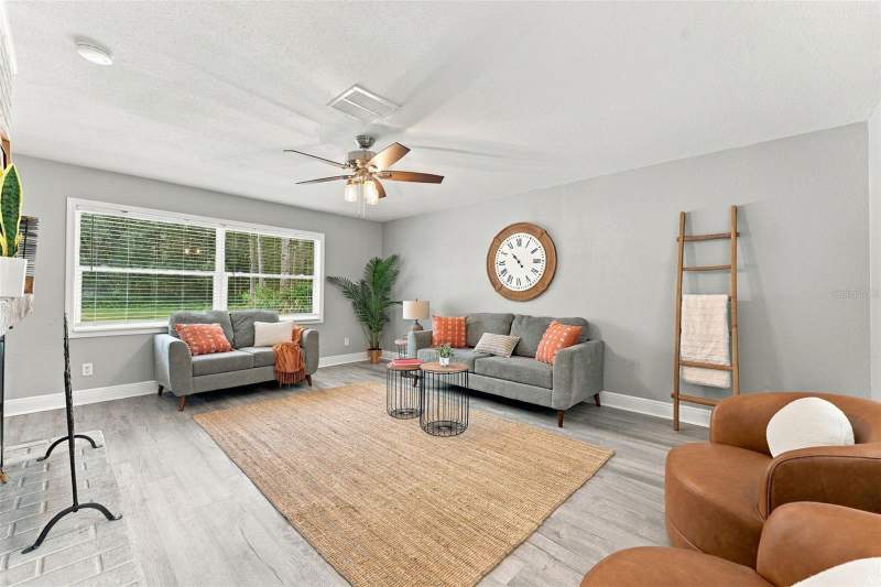 4 bedroom Single Family Residence at 17818 Deerfield Drive, Sierra Pines Unrec, Lutz — photo 4