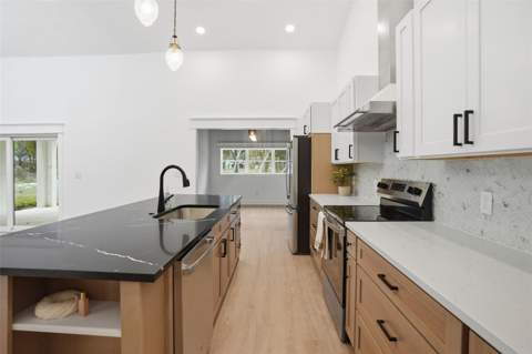 34111 August Avenue, Webster FL - photo 15 of 70