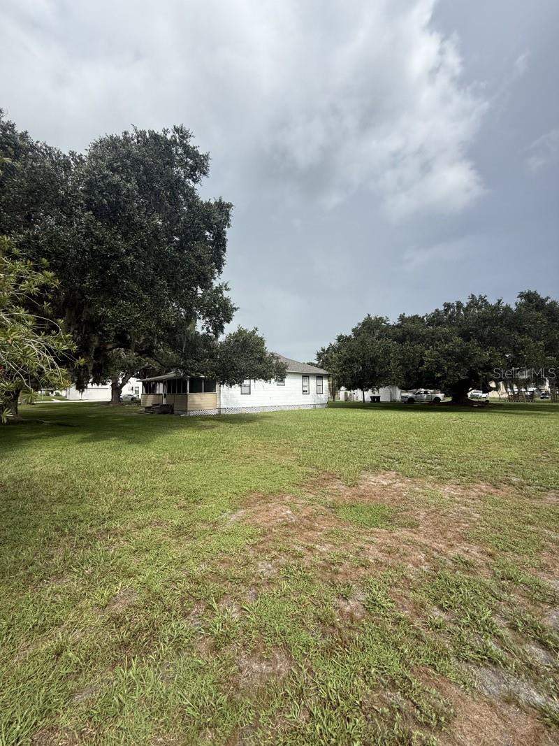 3 bedroom Single Family Residence at 275 Temple Street, Pinedale Sub, Mulberry — photo 3