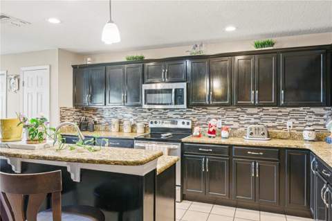 4071 Flowering Peach Lane, St Cloud FL - photo 14 of 46