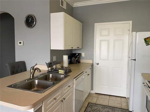 1216 S Missouri Avenue #418, Clearwater FL - photo 9 of 33