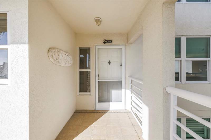 2 bedroom Condominium at 6001 Bahia Del Mar Circle #428, Bahia Vista Unit II, St Petersburg — photo 2