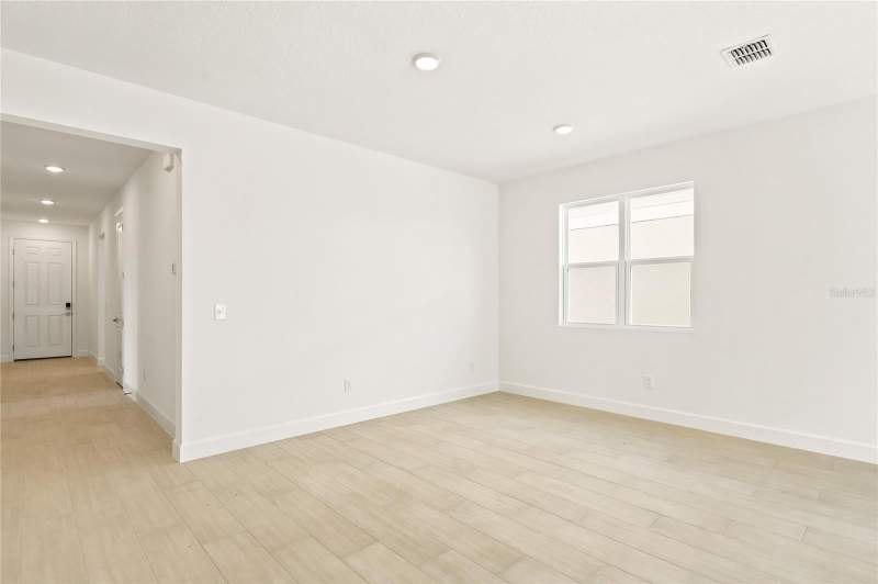 4 bedroom Single Family Residence at 180 Blue Star Court, Seasons At Waterstone, Tavares — photo 3