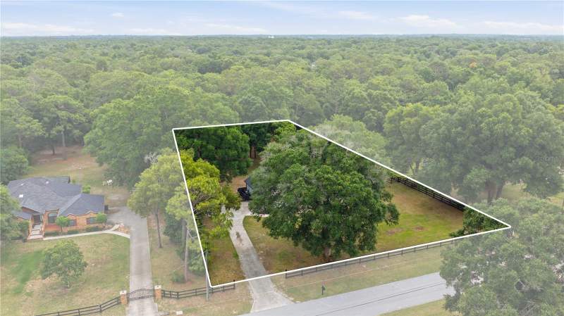 4 bedroom Single Family Residence at 3251 SW 56th Avenue, Timberwood Add 03, Ocala — photo 4