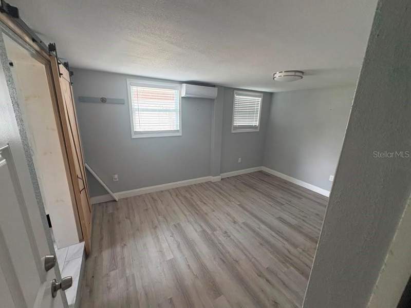 2 bedroom Single Family Residence at 3206 E Emma Street, Grove Hill Heights, Tampa — photo 5