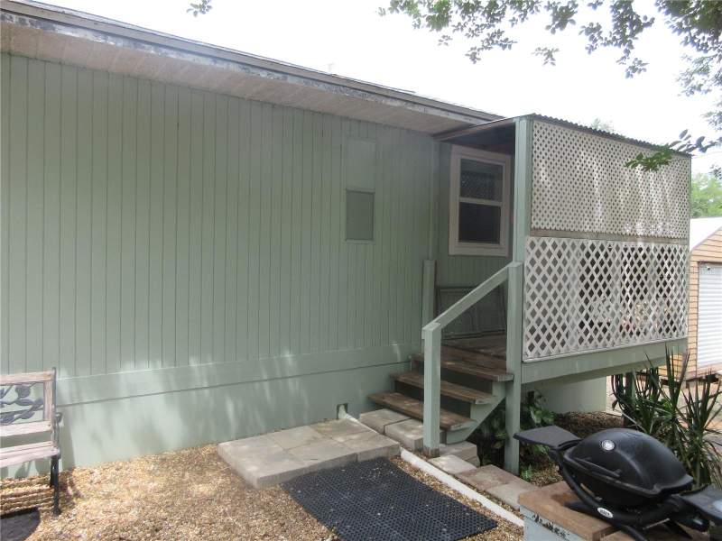 2 bedroom Single Family Residence at 5949 SE 164th Court, Woods & Lakes, Ocklawaha — photo 5