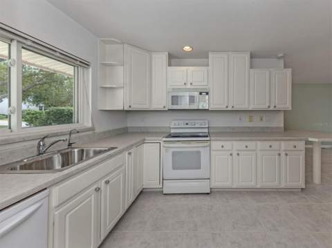 324 Ponce De Leon Avenue, Venice FL - photo 16 of 64