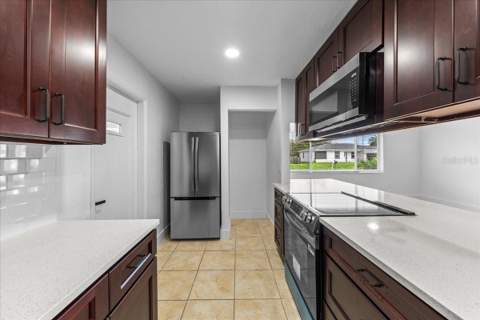 21059 Exmore Avenue, Port Charlotte FL - photo 12 of 52