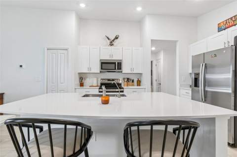 3511 Great Park Ct, Plant City FL - photo 10 of 68