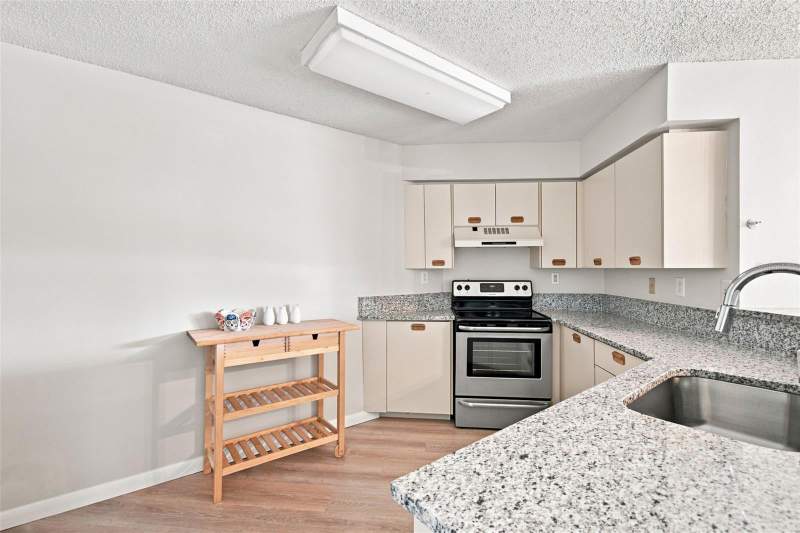 2 bedroom Condominium at 6000 Bahia Del Mar Circle #134, Vista Verde West, St Petersburg — photo 5