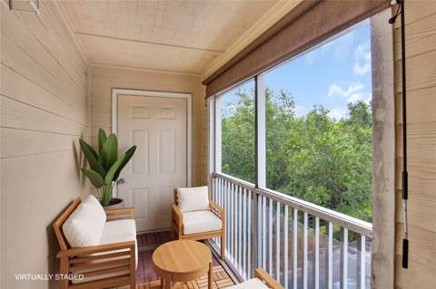 18245 Bridle Club Drive, Tampa FL - photo 8 of 33