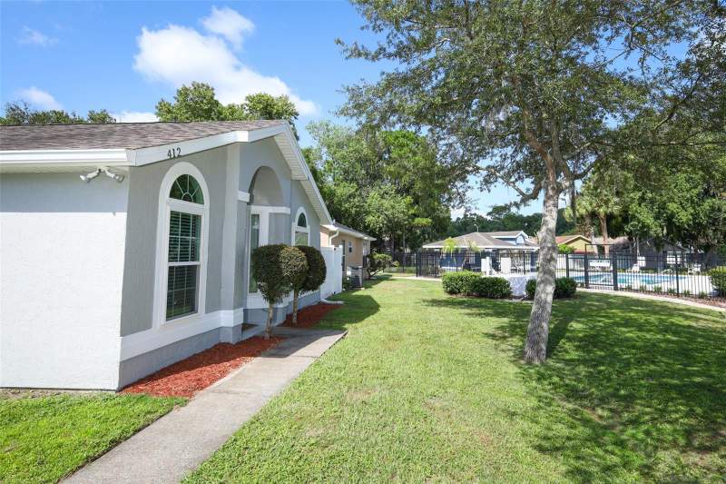3 bedroom Single Family Residence at 412 Horizon Drive, Seasons The, Winter Springs — photo 2