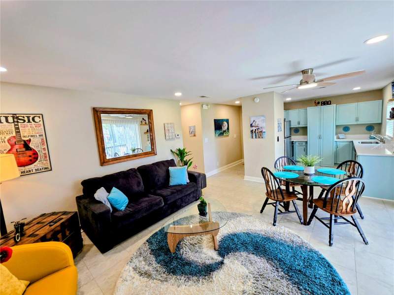 2 bedroom Condominium at 13125 Wilcox Road #16202, The Fountains Of Largo Condominiums, Largo — photo 4