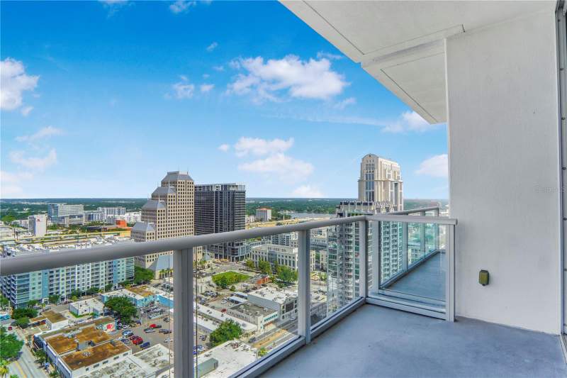 150 E ROBINSON STREET #2608 home for sale in Vue Lake Eola