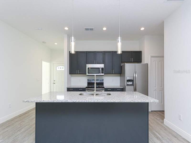 4 bedroom Single Family Residence at 2831 W Livingston Street, Haralson Sub, Orlando — photo 5