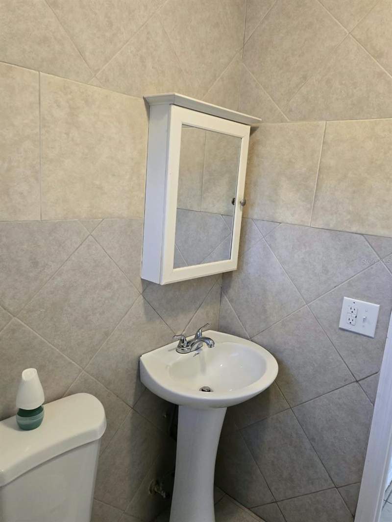 3 bedroom Single Family Residence at 5772 94th Avenue, Skyview Terrace 2nd Add, Pinellas Park — photo 4