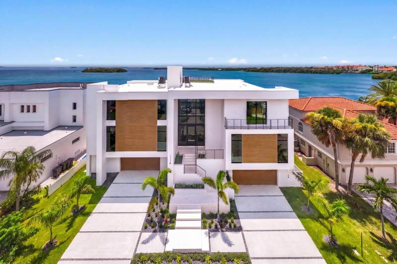 114 SANDS POINT DRIVE home for sale in Tierra Verde Unit 1 1St Rep