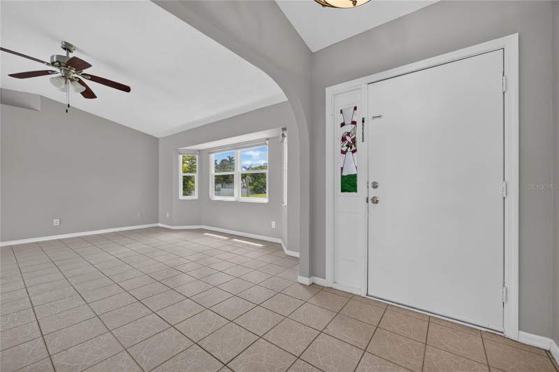 3 bedroom Single Family Residence at 881 Riviera Lane, Port Charlotte Sec 023, Port Charlotte — photo 3