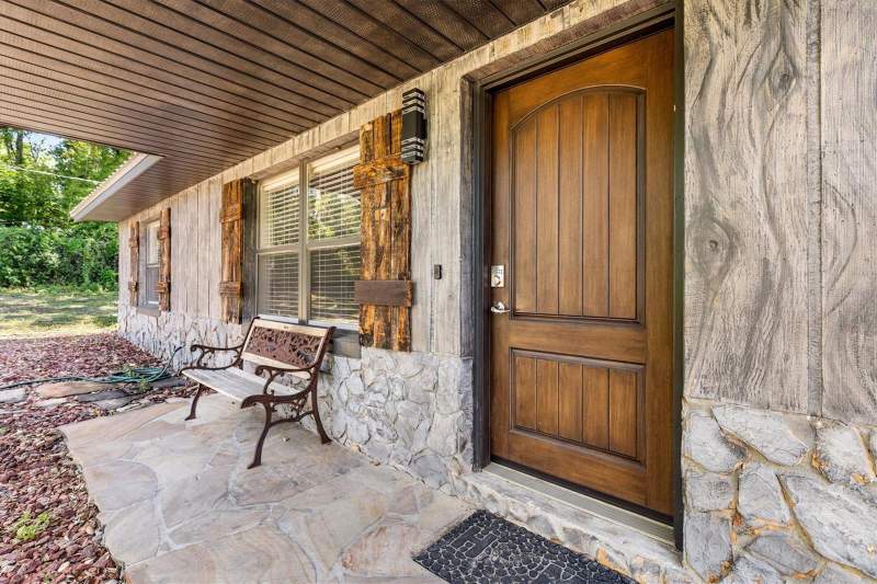 3 bedroom Single Family Residence at 37149 Grays Airport Road, Unincorporated, Lady Lake — photo 3