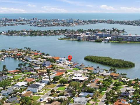 1421 Sea Gull Drive, St Petersburg FL - photo 14 of 53