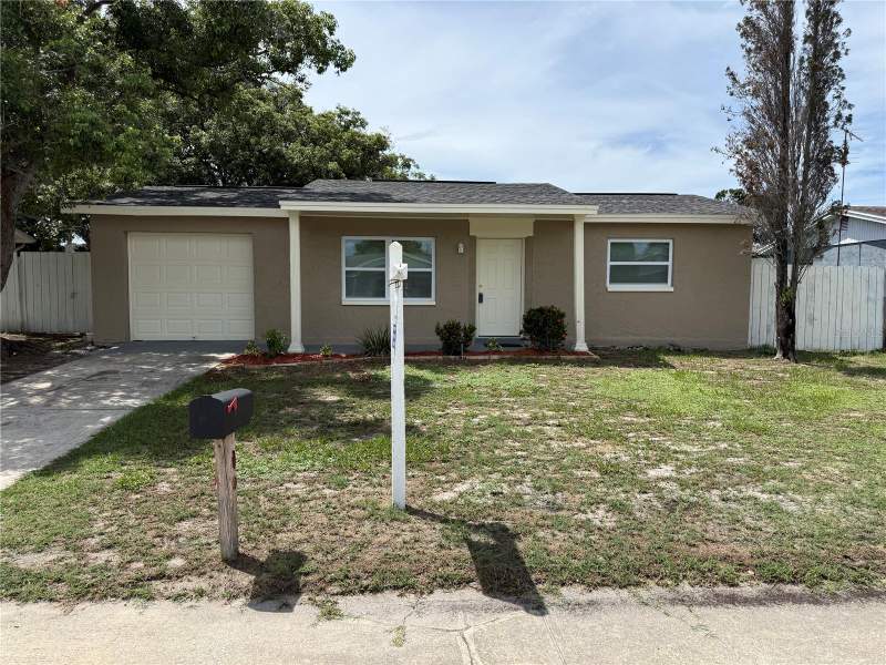 3 bedroom Single Family Residence at 9637 Marlinton Lane, The Lakes, Port Richey — photo 2