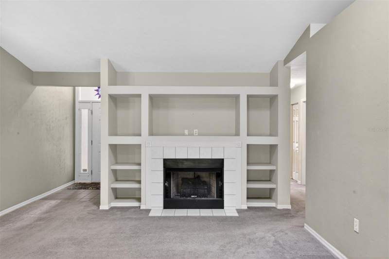 4 bedroom Single Family Residence at 2305 NW 44th Place, Enclave The Rainbows, Gainesville — photo 5