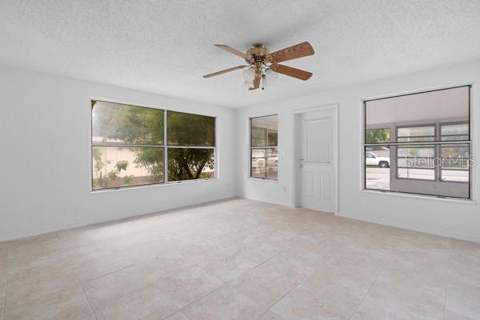 1404 E Alfred Street, Tavares FL - photo 17 of 40