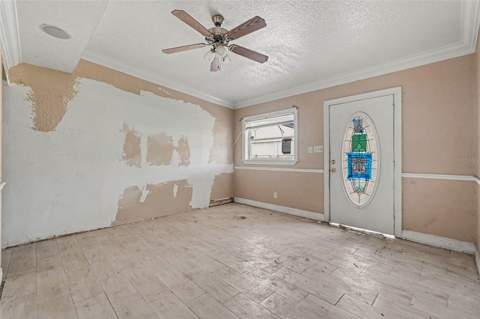 10925 N Florence Avenue, Tampa FL - photo 6 of 6
