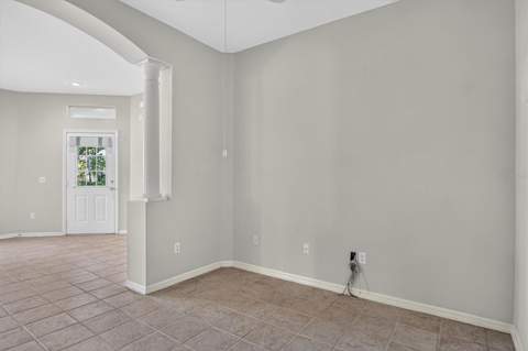 19122 Doves Landing Drive, Tampa FL - photo 12 of 44