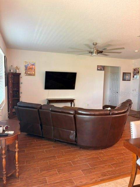 5 bedroom Single Family Residence at 9819 Royal Vista Avenue, Vista Grande Ph II Sub, Clermont — photo 3