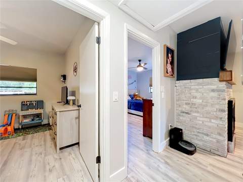 719 Cherokee Circle, Sanford FL - photo 11 of 42
