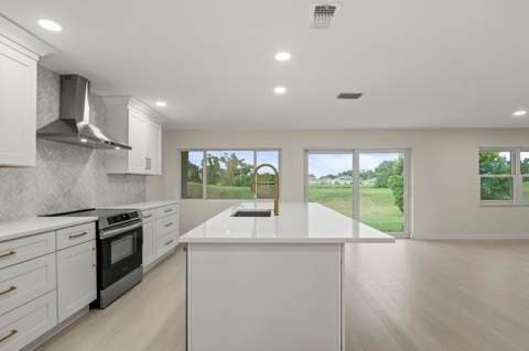 2703 Lancaster Drive, Sun City Center FL - photo 6 of 6