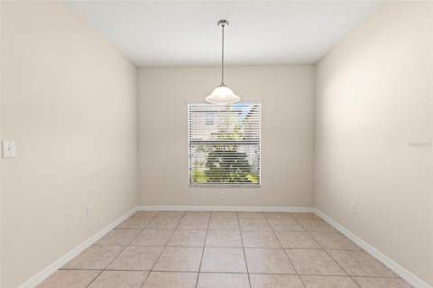 2719 Garden Falls Drive, Brandon FL - photo 15 of 39