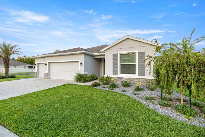 4 bedroom Single Family Residence at 1927 NE 50th Court, Alderbrook, Ocala — photo 2