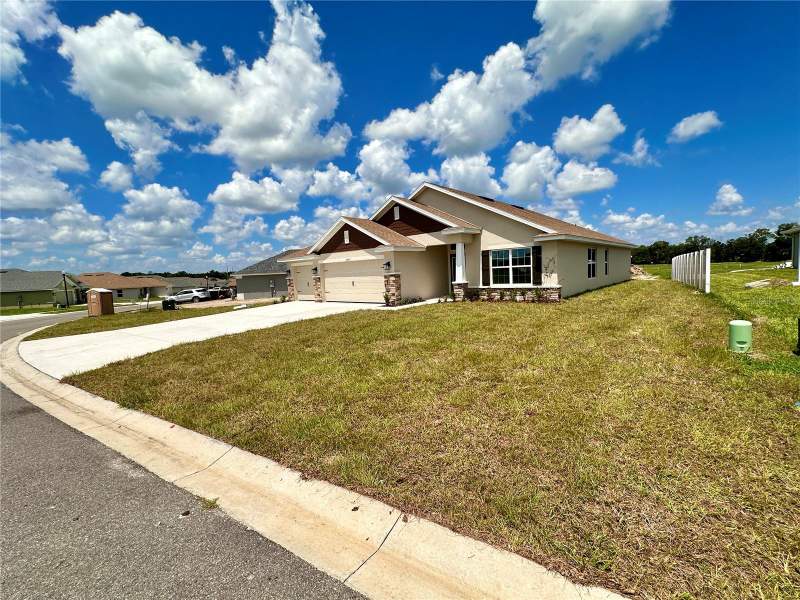 4 bedroom Single Family Residence at 4493 NE 31st Place, Oak Hill Plantation Ph 2B Re-P, Ocala — photo 3