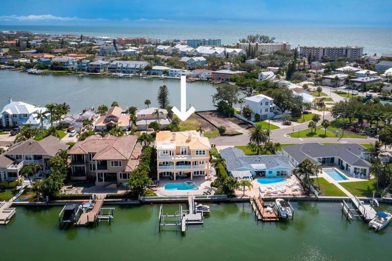 5 bedroom Single Family Residence at 306 Harbor Drive, Indian Beach Re-Revised 5th Add, Indian Rocks Beach — photo 3