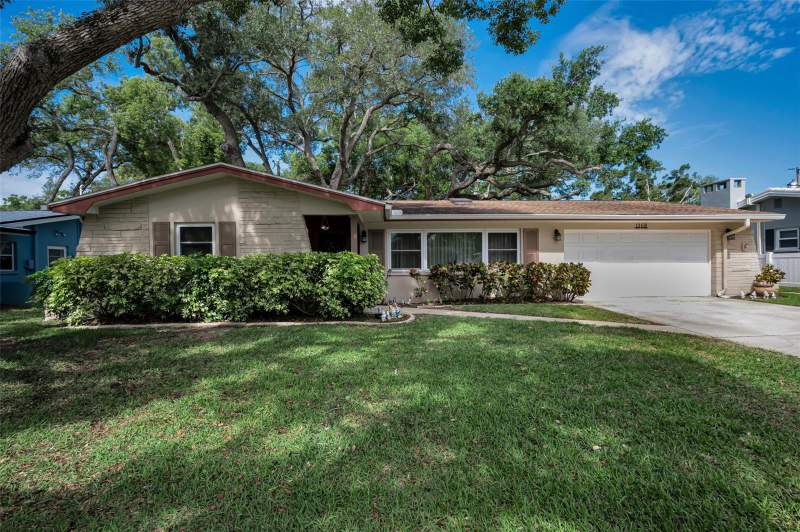 3 bedroom Single Family Residence at 1368 Williams Drive, Morningside Estates Unit 3B, Clearwater — photo 2