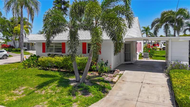 2 bedroom Villa at 4523 W Independence Drive, Mount Vernon Ph 2, Bradenton — photo 2