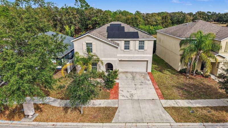 6 bedroom Single Family Residence at 10657 Standing Stone Dr, Highland Estates, Wimauma — photo 4